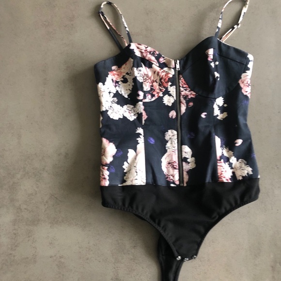 The Jetset Diaries Tops - The Jetset Diaries Floral Bodysuit